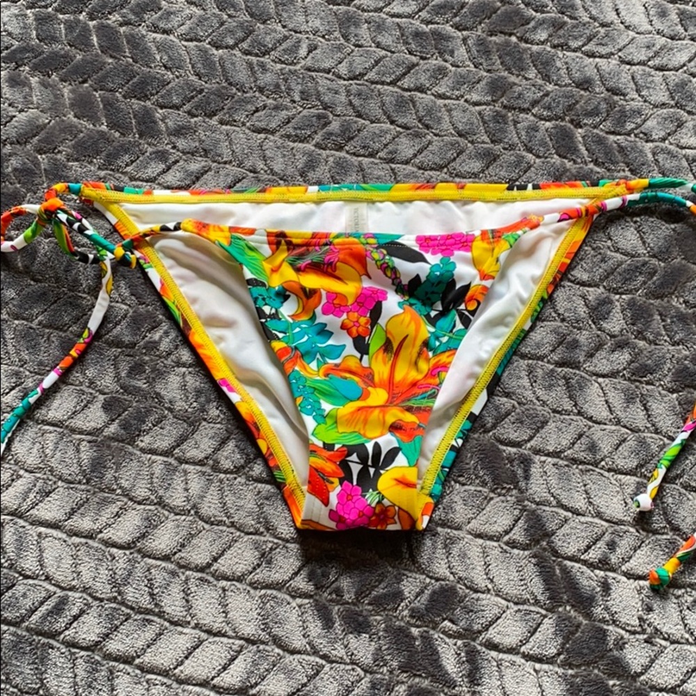 String bikini bottom